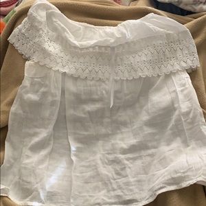 Shoulder blouse